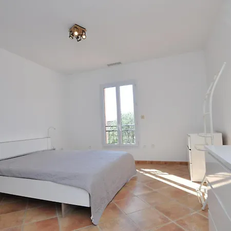 Awesome In * Cavalaire-sur-Mer